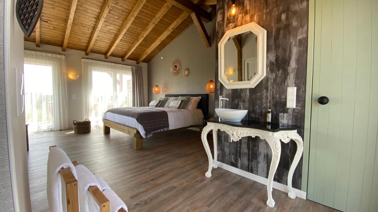 Bed and Breakfast Sussurros Do Monte Алжезур Экстерьер фото
